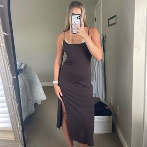 Elegant Brown Sleeveless Dress
